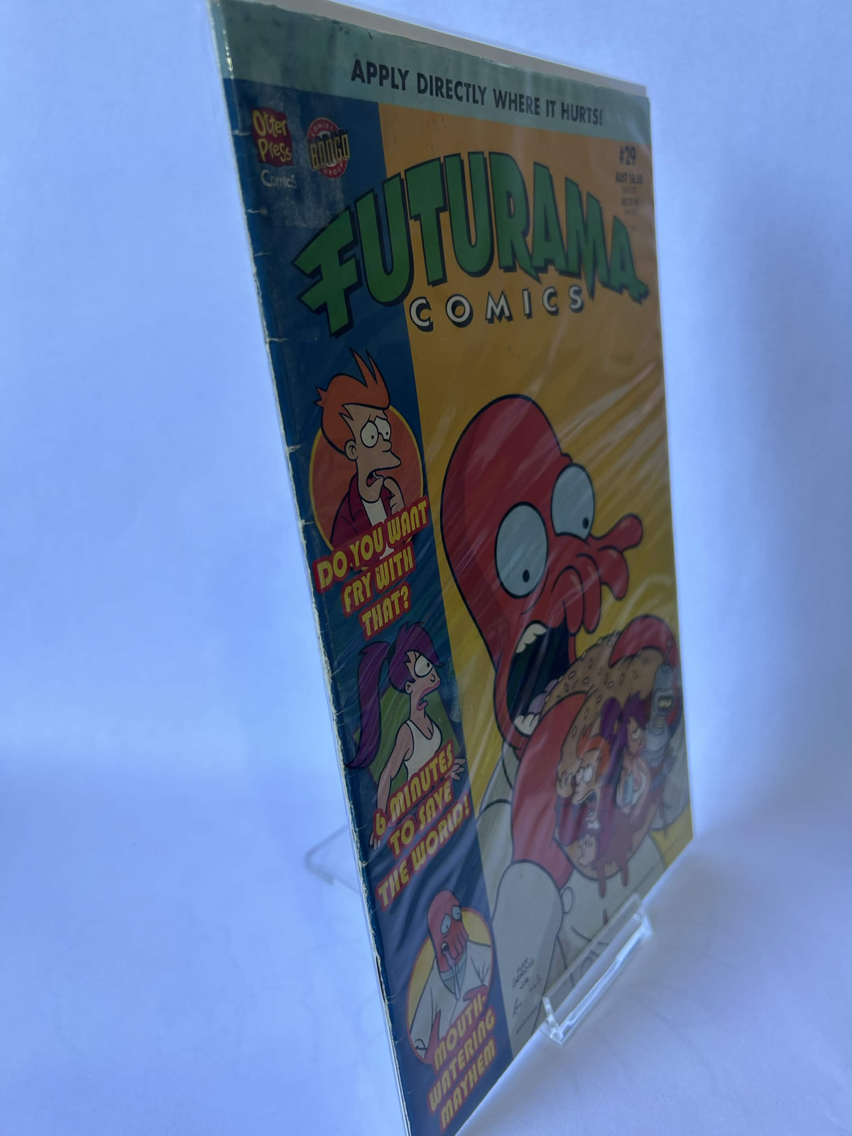 Futurama Comics, Apply directly where it hurts! #29, Damage & Sleeved
